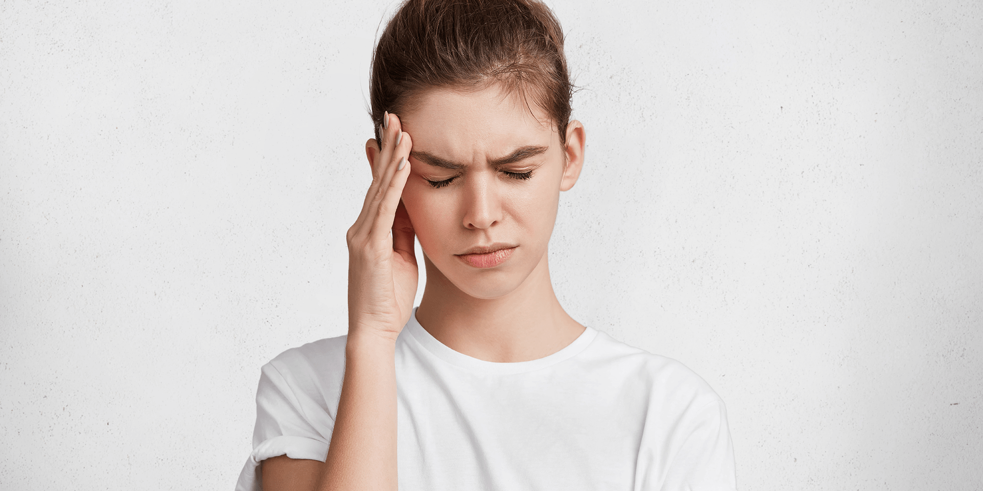brunette-young-woman-white-t-shirt-min-min